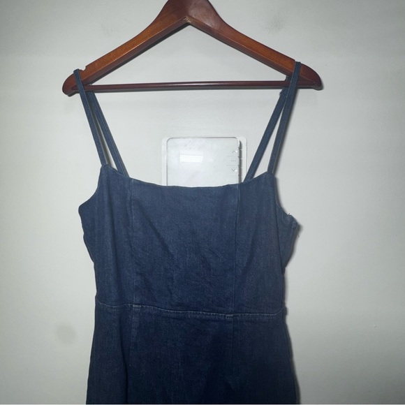 Reformation Delphinia Denim Dress Size 8 - Picture 4 of 16